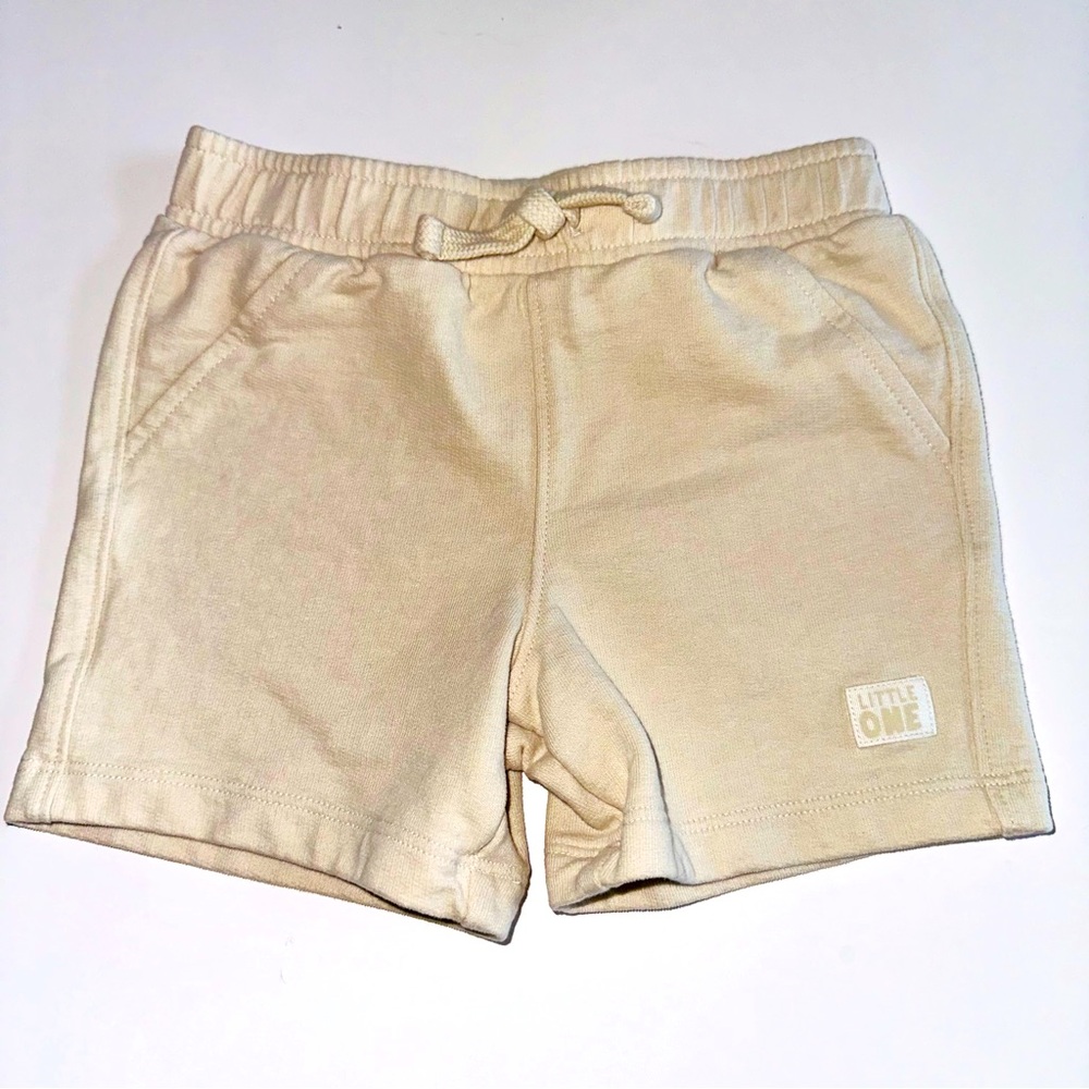 🙂4/$20 Carters Shorts 24m